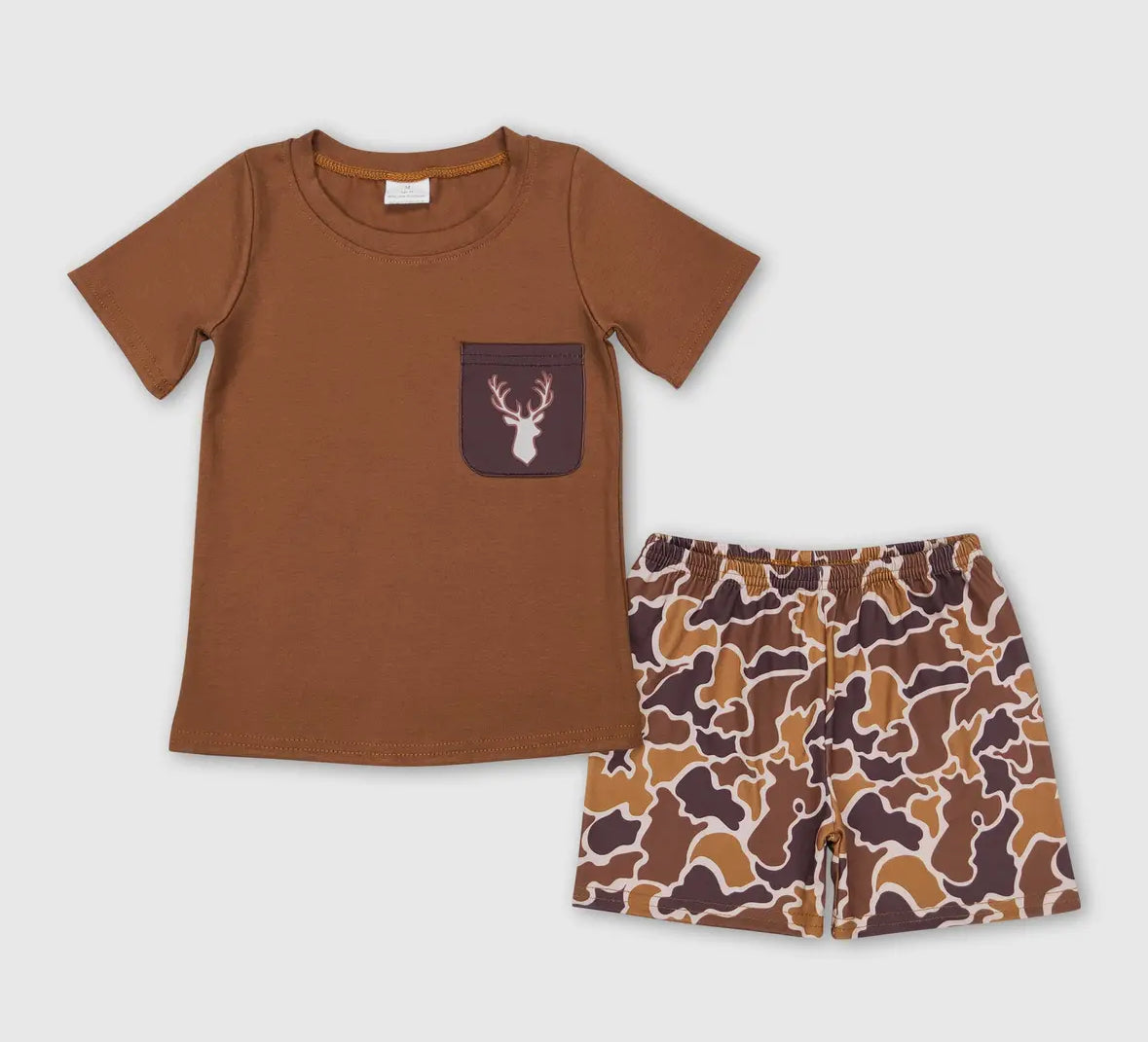 Brown Deer Pocket Tee & Camo Shorts